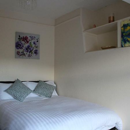 John St Town House - Self Catering - Guesthouse Style - Great Value Family And Double Rooms Workington Luaran gambar